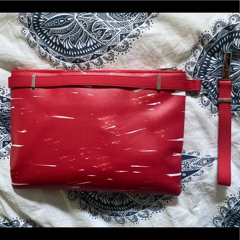 🟥 BALENCIAGA pochette 🟥